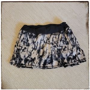 Lululemon tie dye pacesetter skirt 10 black & khaki